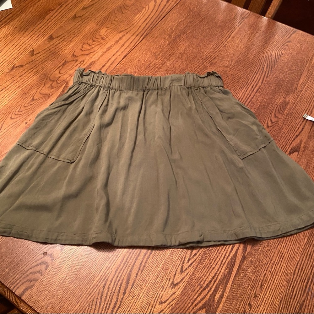 Olive Green patch pocket skirt